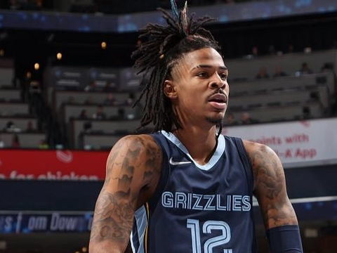 米兰体育- 爱德华兹42分创纪录，森林狼横扫国王  
